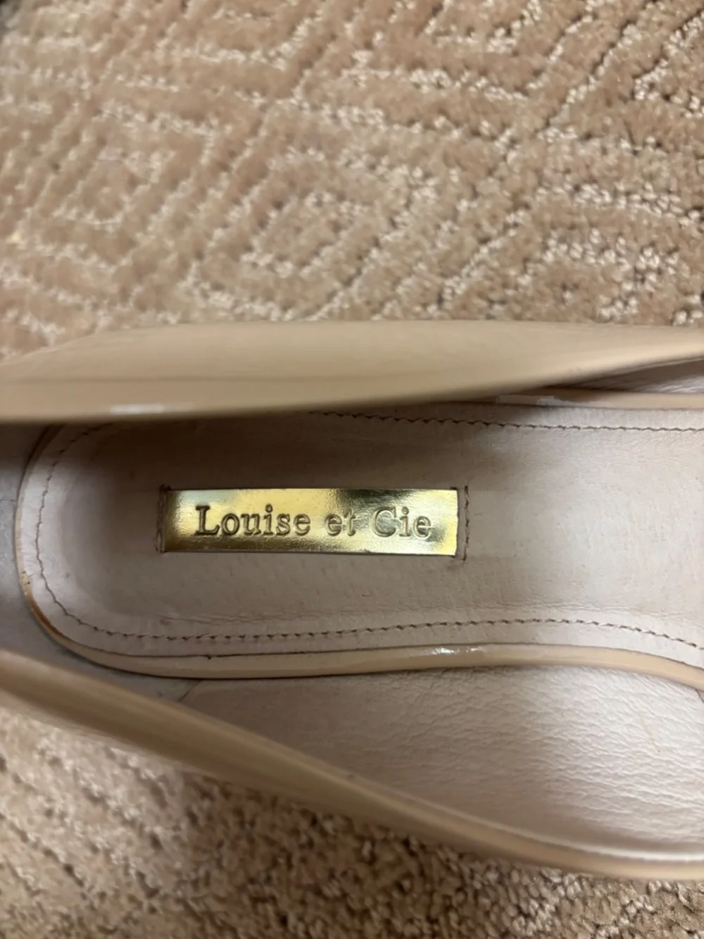 Louise Et Cie patent leather pumps